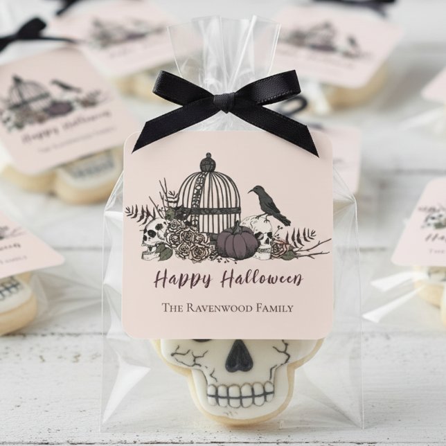 Adesivo Quadrado Feliz Dia das Bruxas Elegantes Blush Pink Gótico (Gothic Floral Skull Sticker. Fall Blush Pink Roses, Burgundy Flowers, Skulls, Birdcage & Black Raven)