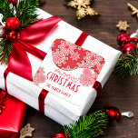 Adesivo Quadrado Flocos de neve nórdicos vermelhos e brancos Feliz<br><div class="desc">Belo design de etiqueta de Natal personalizada,  com flocos de neve estilizados,  vermelhos e brancos,  em dois pedaços de papel. O texto é totalmente personalizável.</div>