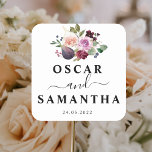 Adesivo Quadrado Flores Moody & Rustic Burgundy Watercolor & Berry<br><div class="desc">O convite Floral Moody & Rustic Burgundy é um convite maravilhosamente desenhado que apresenta um esquema escuro e rico de cor burgundy com sotaques florais intrincados. O design geral é humorístico e rústico, fazer perfeito para diversas ocasiões, incluindo casamentos, aniversários e outros eventos especiais. O convite é tipicamente impresso em...</div>