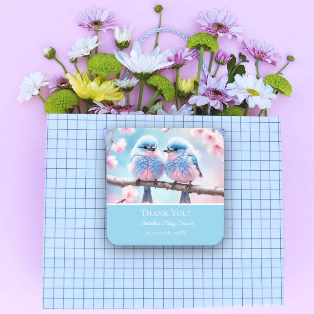 Adesivo Quadrado Fluffy Bluebird e Cherry Blossom Baby Obrigado (Whimsical baby shower stickers featuring cherry blossoms and fluffy songbirds.)