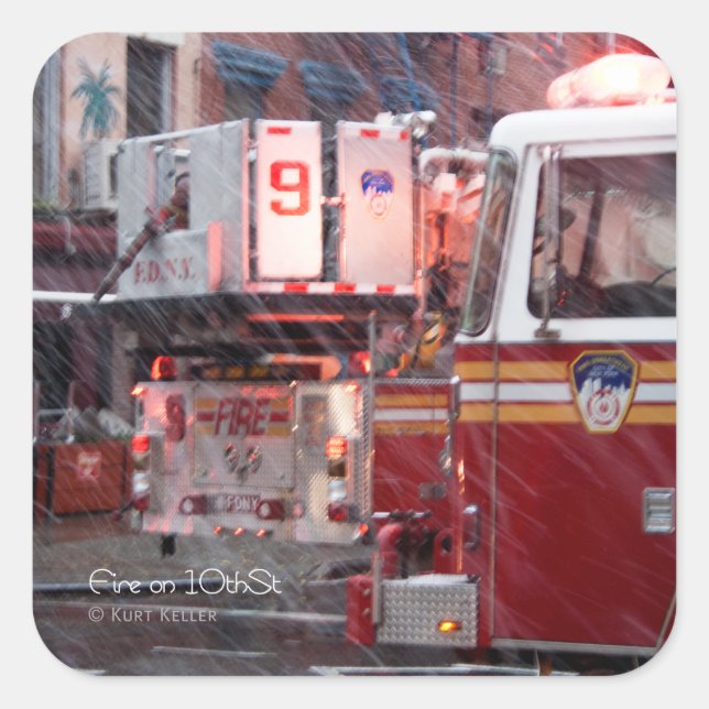 Adesivo Quadrado Fogo na 10ª RUA (Frente)