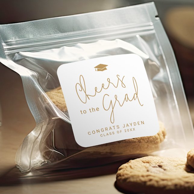 Adesivo Quadrado Formando Dourado e simples de animação de script m (Gold Simple Modern Script Cheers Graduate Square Sticker)