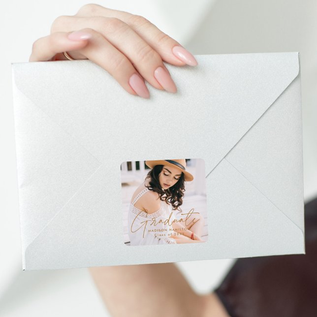 Adesivo Quadrado Foto de Graduação de Script Dourado Moderno (Criador carregado)