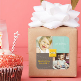 Adesivo Quadrado Foto do primeiro aniversario do Sketch One Twins Q