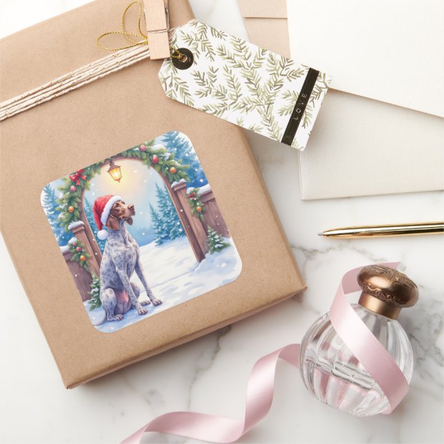 Adesivo Quadrado German Shorthaired Pointer Snowy Gate Santa Hat (Presentear)