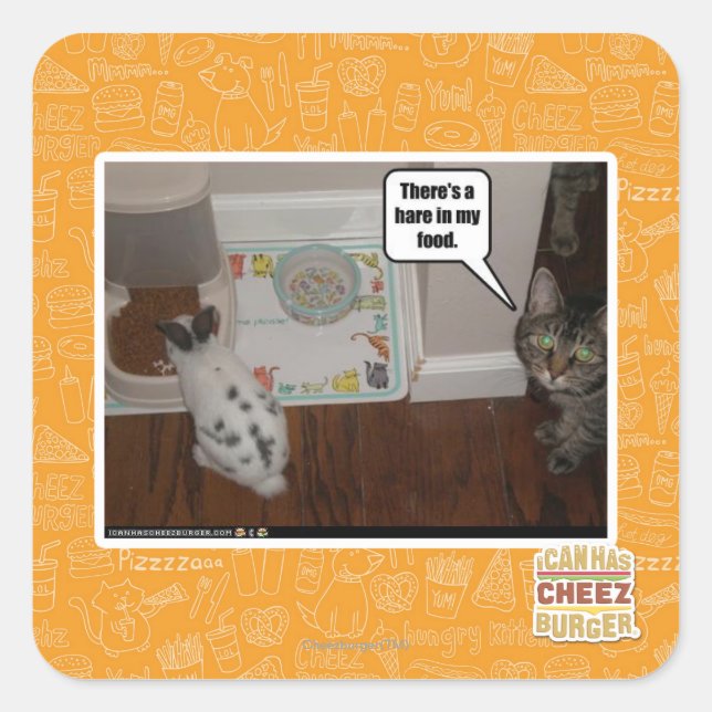 Adesivo Quadrado Há uma lebre na minha comida. (Frente)