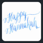 Adesivo Quadrado Happy Hanukkah Chanukah HANNUKKAH HANUKA<br><div class="desc">Use nosso modelo, trabalho de arte, fotografia, gráfico ou ilustração legal e, em seguida, adicione um nome, texto, aspas ou monograma para criar seu próprio adesivo ou etiqueta de rascunho personalizada ou monograma. Clique no botão "Personalizar!" para torná-lo totalmente personalizado. Essas etiquetas adesivas são presentes de excelente para homens, mulheres...</div>