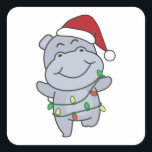 Adesivo Quadrado Hippo Christmas Winter Animal Hippos Square Stick<br><div class="desc">O hipopótamo no Natal com luzes de fadas. Animais engraçados com presentes e neve nas férias. Uma doce saudação de Natal. Hippos são animais bonitos e perfeitos para o Natal.</div>