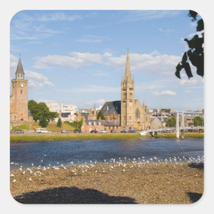 Adesivo Quadrado Horizonte e rio da pitoresca cidade de Inverness