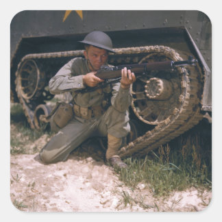Adesivo Quadrado Jogo Soldado da Segunda Guerra Mundial com Garand 