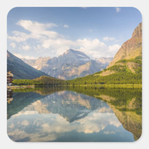 Adesivo Quadrado Lago Swiftcurrent com o hotel Many Glacier e