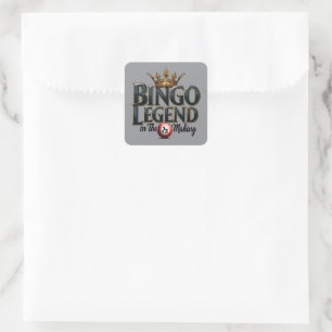 Adesivo Quadrado Lenda do Bingo Coroada em Tipografia Retro Dourada