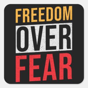 Adesivo Quadrado Liberdade sobre o medo