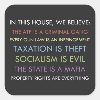 Adesivo Quadrado Libertário Acreditamos no Sticker
