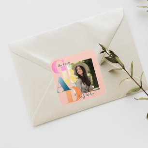 Adesivo Quadrado Linda Foto de Letra Cor-de-Rosa, Graduação 2024