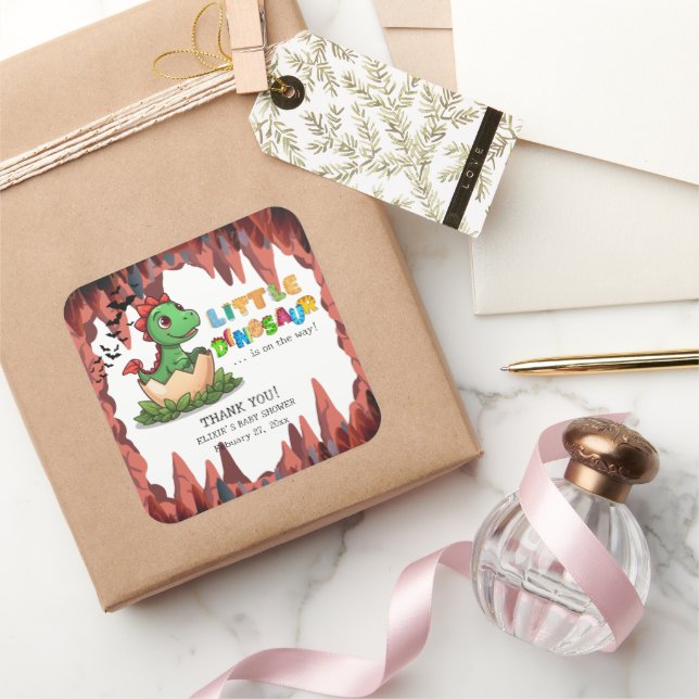Adesivo Quadrado Little Dinosaur Is on the Way (Presentear)