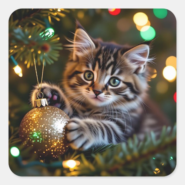 Adesivo Quadrado Little Kitten on Christmas Tree   (Frente)