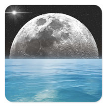 Lua sobre o oceano