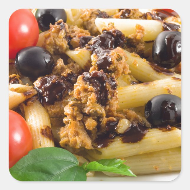 Adesivo Quadrado Massas alimentícias com molho de bovino, carne de  (Frente)