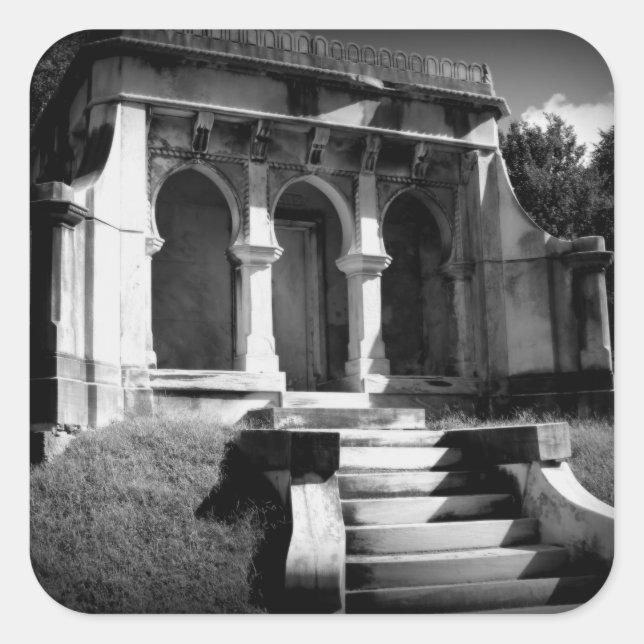 Adesivo Quadrado Mausoléu numa colina (Frente)