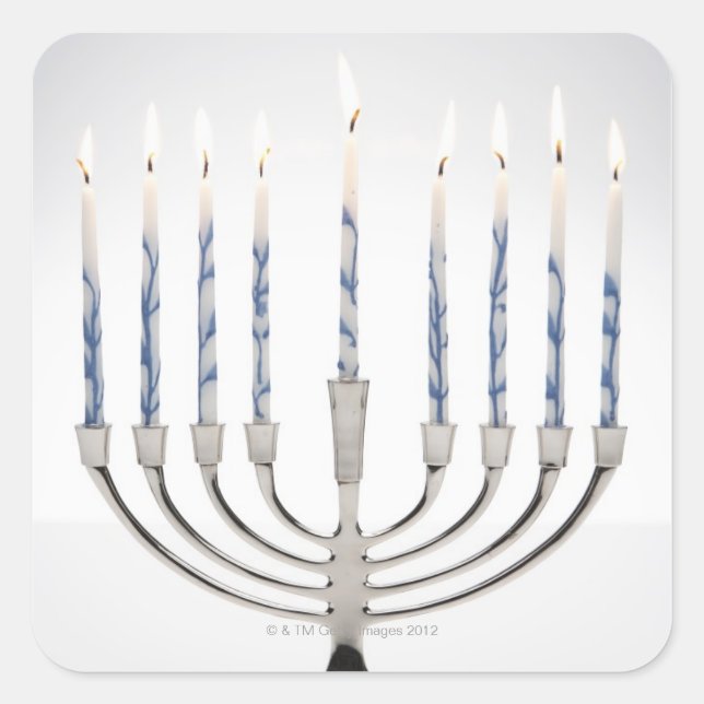 Adesivo Quadrado Menorah com velas queimadas (Frente)