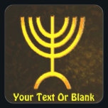 Adesivo Quadrado Menorah Flame<br><div class="desc">Uma renderização digital da menorah judaica de sete ramificações (hebraico: מְ נ וֹ ה ). A menorah de sete ramificações, usada no santuário portátil montado por Moisés na selva e, mais tarde, no Templo em Jerusalém, tem sido símbolo do judaísmo desde a Antiguidade e é o emblema no casaco de...</div>