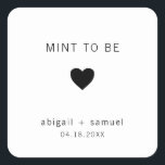 Adesivo Quadrado Mint para ser um moderno favorito de casamento pre<br><div class="desc">O casamento moderno favorece adesivos com um design mínimo com a mensagem "Mint To Be" com um coração e seus nomes e data a preto, sobre um fundo branco. As fontes e as cores de fundo podem ser alteradas para qualquer cor desejada. Estes autocolantes simples e contemporâneos são perfeitos para...</div>