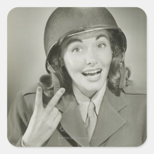 Adesivo Quadrado Mulher que veste um capacete do exército