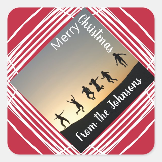 Adesivo Quadrado Nome da família de fotos Feliz Natal Nome Red Gift (Frente)