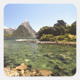 Adesivo Quadrado Nova Zelândia, Miter Peak e Bowen River entrando