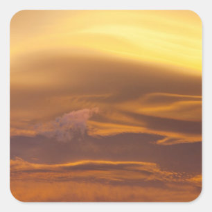 Adesivo Quadrado Nuvem lenticular no pôr do sol