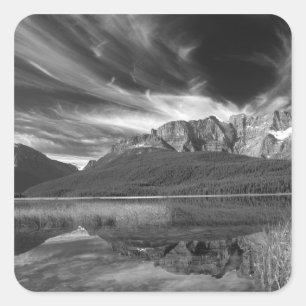 Adesivo Quadrado Nuvens Cirrus sobre o Lago Waterfowl, Banff