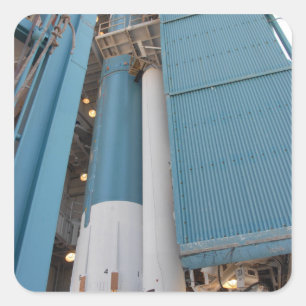 Adesivo Quadrado O segundo motor contínuo do foguete é movido no