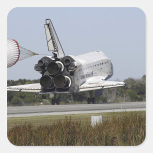 Adesivo Quadrado O vaivém espacial Atlantis unfurls sua rampa de