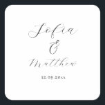 Adesivo Quadrado Obrigado de Casamento de Script Negro e Branco<br><div class="desc">Autocolantes personalizados e simplesmente na moda com nomes e datas em fontes elegantes.</div>