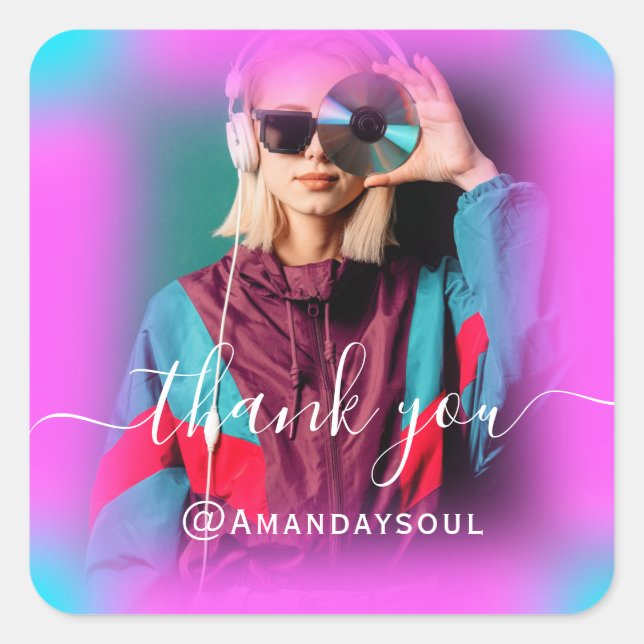 Adesivo Quadrado Obrigado Foto Rosa Quente Holográfico Cantor DJ Mú (Frente)