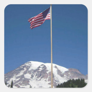 Adesivo Quadrado Os EUA embandeiram e o Monte Rainier majestoso