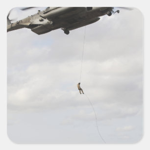 Adesivo Quadrado Os pararescuemen da força aérea conduzem uma