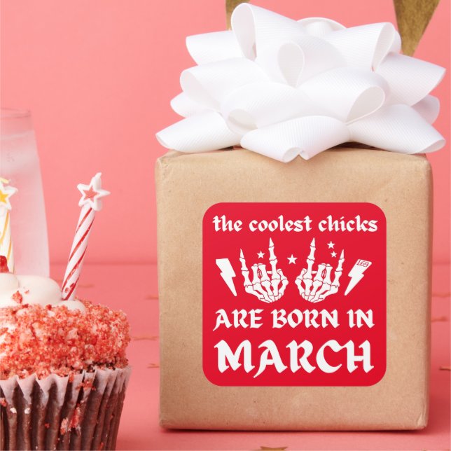 ADESIVO QUADRADO OS PINTINHOS MAIS LEGAIS SÃO NASCER NO FEIXE DE MA (Festa)