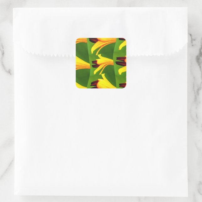 Adesivo Quadrado Padrão dos lírios amarelos (Bolsa)