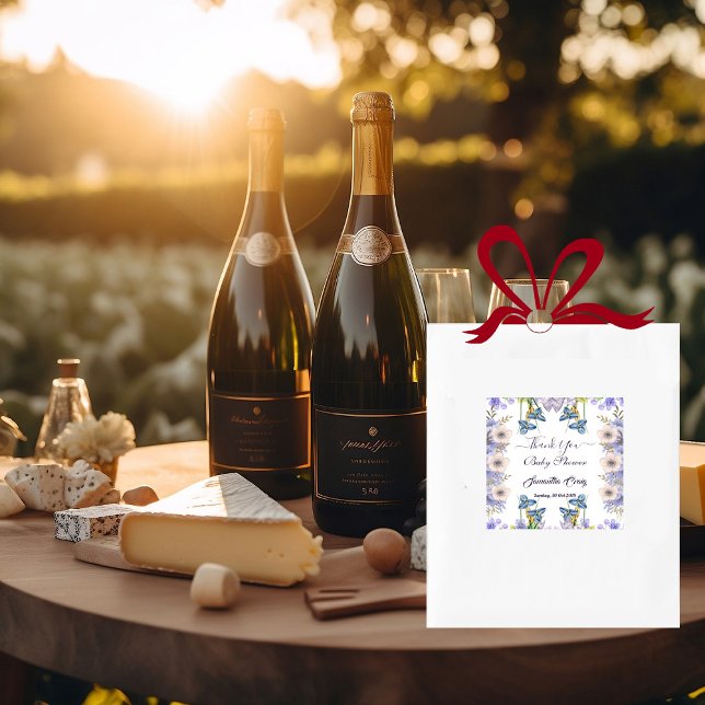 Adesivo Quadrado Pastel Blue Buds Purple Flowers Chá de fraldas Flo (Pastel Blue Buds Purple Flowers Floral Baby Shower Square Sticker)