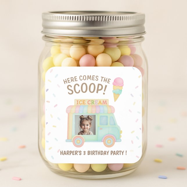 Adesivo Quadrado Personalized Ice Cream Truck Rainbow Sprinkle  (Criador carregado)