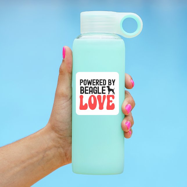 Adesivo Quadrado Powered By Beagle Love (Powered by beagle love bottle sticker)