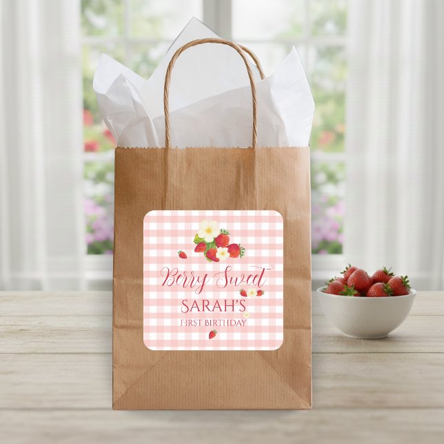 Adesivo Quadrado Presente de Favor de Morango Doce de Aniversário d (Berry Sweet Strawberry Favor Gift 1st Birthday Square Sticker)