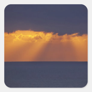 Adesivo Quadrado Primeira Luz sobre o Mar de Tasman, Austrália