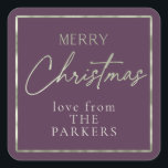 Adesivo Quadrado Purple Green Merry Christmas ID1009<br><div class="desc">Se você está se perguntando que combinações de cores escolher para sua decoração de Natal e presentes este ano, eu criei coleções de padrões coordenadores para tornar a vida um pouco mais fácil. Este adesivo "Feliz Natal" apresenta um fundo roxo de beringela profundo e um texto verde-oliva com modelo para...</div>