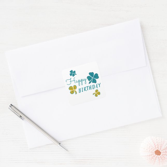 Adesivo Quadrado Quatro Folhas de Véu Feliz Aniversário (Envelope)