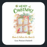 Adesivo Quadrado Real Estate Christmas | O lar é onde está o coraçã<br><div class="desc">Real Estate Christmas | O lar é onde o coração é um adesivo editável quadrado. Celebrar a época de Natal com este design festivo de cores aquáticas elegantemente desenhado com bonito decorações das janelas de Natal e um pássaro cardeal bonito, perfeito para empresas imobiliárias ou profissionais de serviços domésticos que...</div>