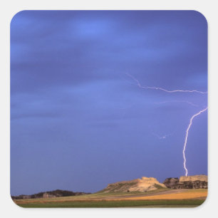 Adesivo Quadrado Relâmpagos atingem montes perto de Scottsbluff