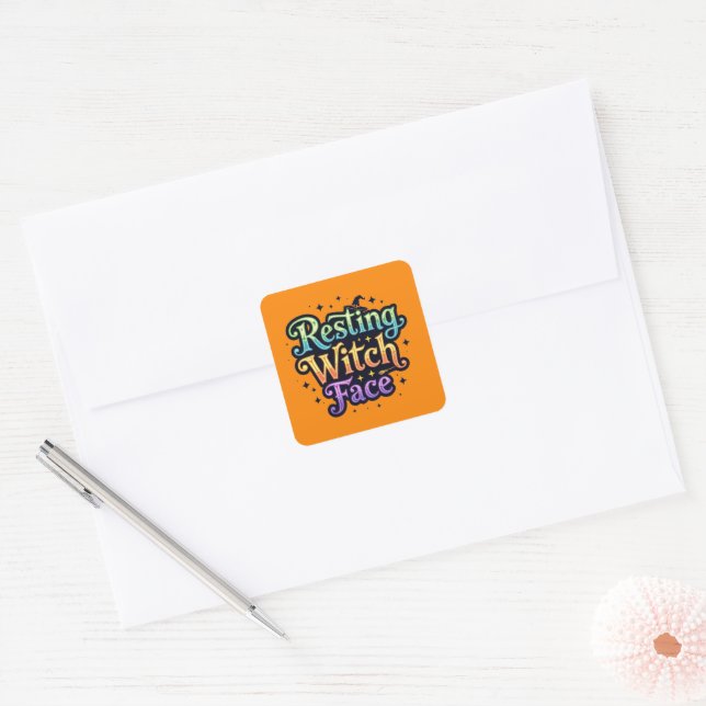 Adesivo Quadrado Rosto de Bruxa Descansada (Envelope)